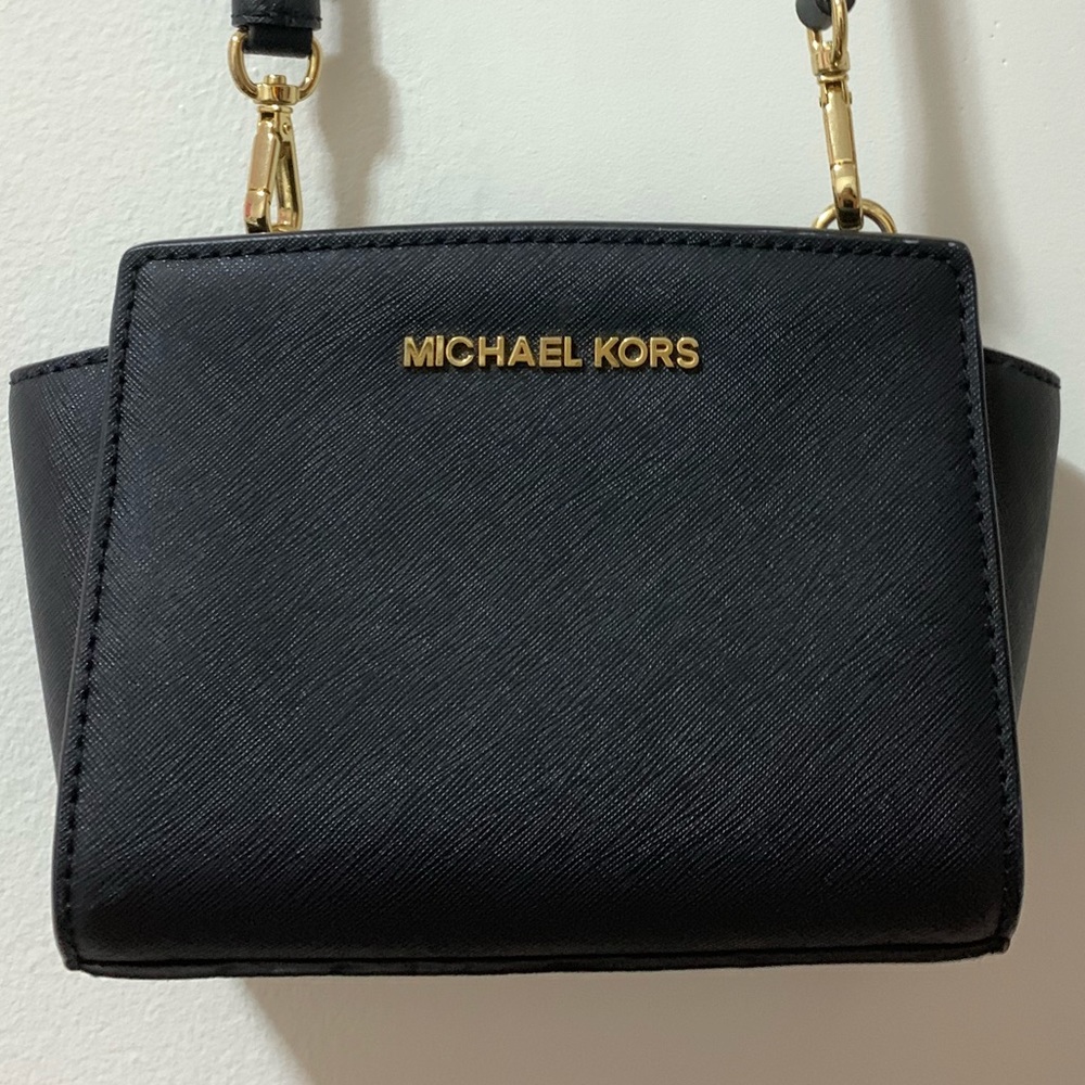 Micheal Kors Mini Crossbody Bag
